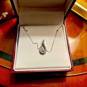 Helzberg Diamond necklace